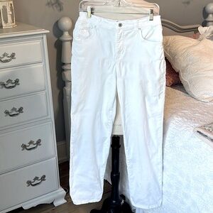 White Jeans Straight Leg Womens 6 Short